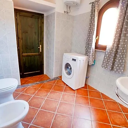 Domus Maiori Lt - Pms Casevacanze * Budoni